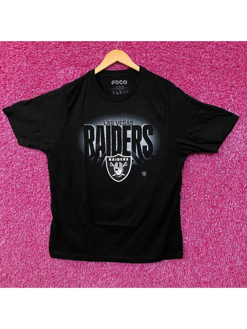FOCO NFL Las Vegas Raiders Logo Graphic T-Shirt XL